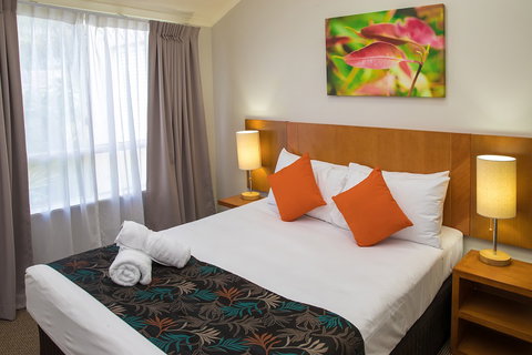 The Lakes Cairns Resort - Kempsey Accommodation 4