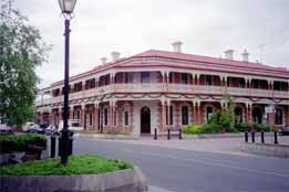 Jens Town Hall Hotel - Kempsey Accommodation 0
