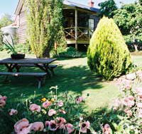 Holyrood House - Kempsey Accommodation