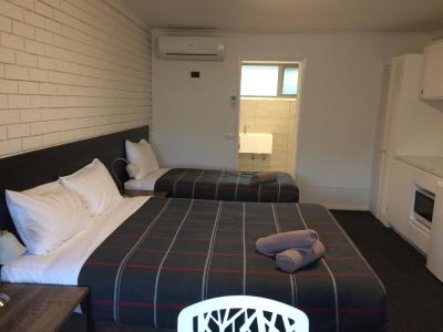 Southern Ocean Motor Inn Port Campbell - Kempsey Accommodation 14