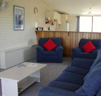 Penguin Mews - Kempsey Accommodation