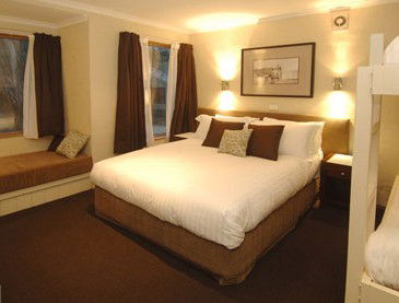 Rundells Alpine Lodge - Kempsey Accommodation 1