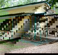 Pioneer Garden Cottages - Kempsey Accommodation