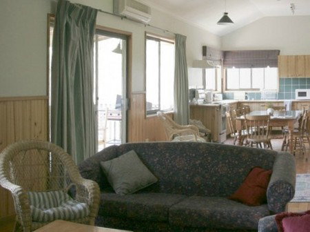 Glen Ayr Cottages - Kempsey Accommodation 4