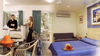 Seagulls Resort On The Seafront - Kempsey Accommodation 1