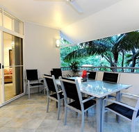 Oasis At Palm Cove - Kempsey Accommodation