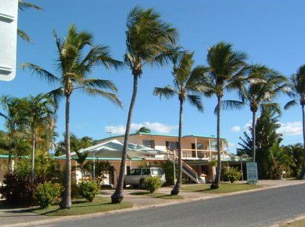 Palm View Holiday Apartments - Kempsey Accommodation 2