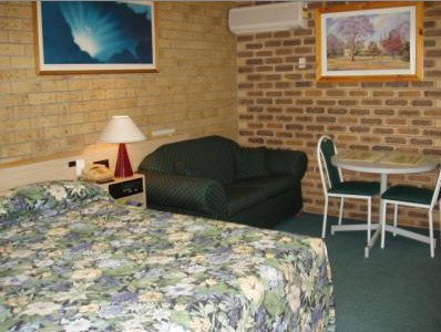 A Settlers Motor Inn - Kempsey Accommodation 3