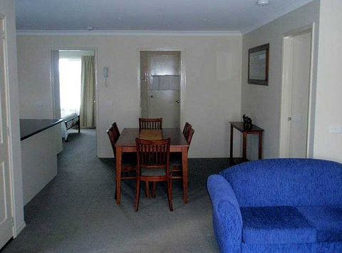 Victoria Lodge Motor Inn And Apartments - Kempsey Accommodation 1