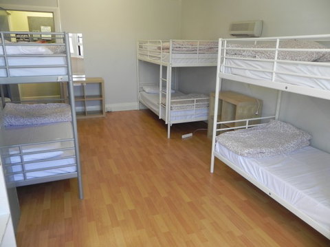 Ritz Backpackers - Kempsey Accommodation 6