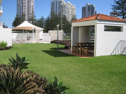 Golden Sands Holiday Apartments - Kempsey Accommodation 5