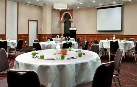 Parmelia Hilton - Kempsey Accommodation 4