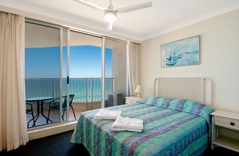Beachside Tower - Kempsey Accommodation 1