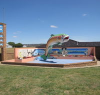 The Big Trout Motor Inn - Kempsey Accommodation