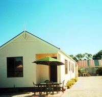 Port Vincent Holiday Cabins and Apartments - Kempsey Accommodation