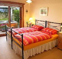 Stephanette's Cottage - Kempsey Accommodation