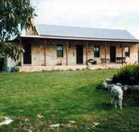 Mt Dutton Bay Woolshed Heritage Cottage - Kempsey Accommodation