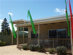 Santai Villas 2 - Kempsey Accommodation 0