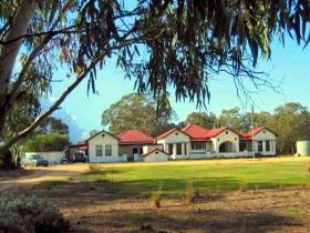 Cockaleechie SA Kempsey Accommodation