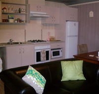 Little Para Cottage - Kempsey Accommodation