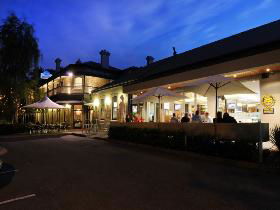 The Stirling Hotel - Kempsey Accommodation 0