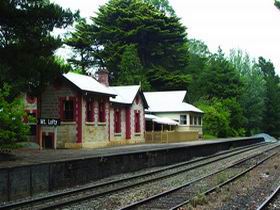 Mount Lofty Railway Station - Kempsey Accommodation 0