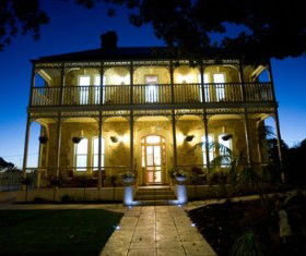 Rose-Eden House - Kempsey Accommodation 2