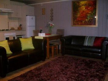 Little Para Cottage - Kempsey Accommodation 2
