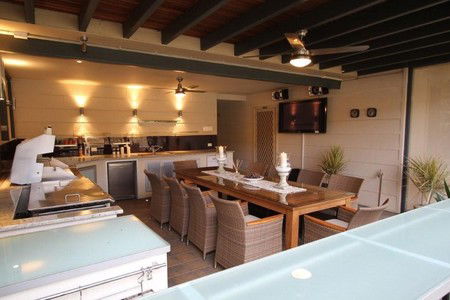 River Shack Rentals - The Manor - Kempsey Accommodation 2