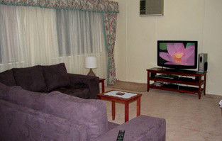 Louth Bay Holiday Apartment - Kempsey Accommodation 1