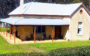 Dudley Villa - Kempsey Accommodation 1