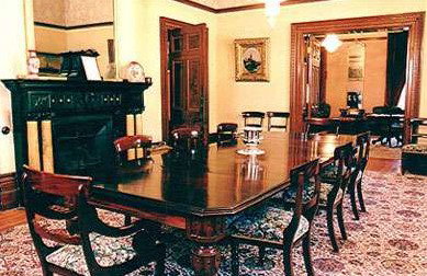Martindale Hall - Kempsey Accommodation 1
