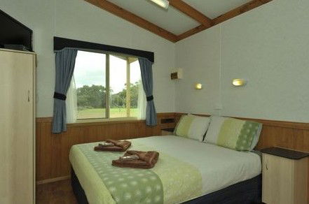 Western KI Caravan Park Cabins - Kempsey Accommodation 4
