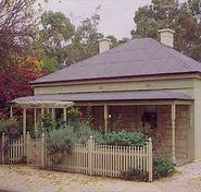 Miriams Cottage - Kempsey Accommodation
