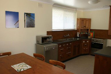 Summerhouse BnB - Kempsey Accommodation 1