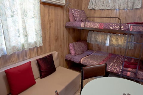 Moonta Bay Road Cabins And Cottages - Kempsey Accommodation 4