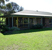 The Beach House - Normanville - Kempsey Accommodation