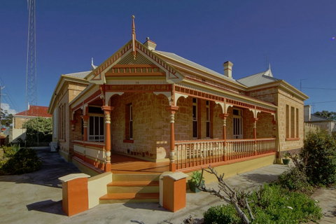Myras Moonta Retreat - Kempsey Accommodation 0