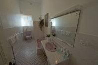 Myras Moonta Retreat - Kempsey Accommodation 6