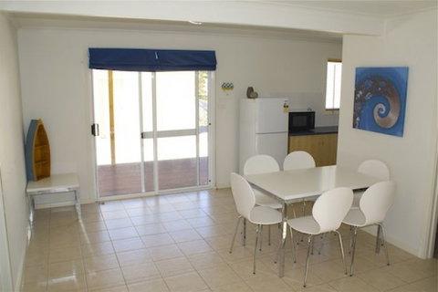 Coffin Bay Escape - Kempsey Accommodation 1