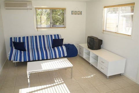 Coffin Bay Escape - Kempsey Accommodation 3