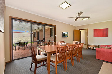 Starline - Kempsey Accommodation 0