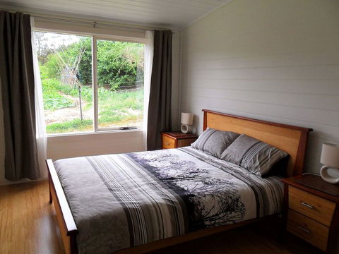 Elvenhome Farm Cottage - Kempsey Accommodation 3