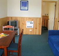 Driftwood Strahan Villas - Kempsey Accommodation