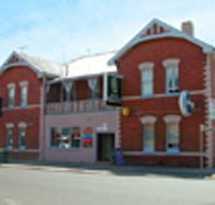 Mackey's Royal Hotel - Kempsey Accommodation