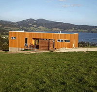Deck House - Kempsey Accommodation