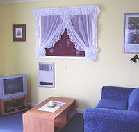 Westbury Brook Cottage - Kempsey Accommodation