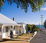 Swansea House - Kempsey Accommodation
