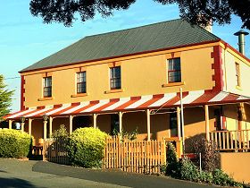 Meredith House And Mews - Kempsey Accommodation 0