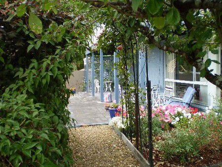 Rocking Horse Cottage - Kempsey Accommodation 5